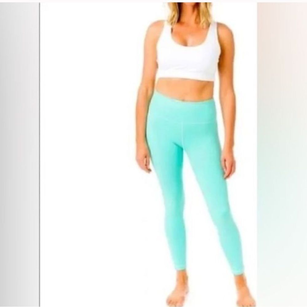EUC ZYIA TIFFANY TURQUOISE BLUE MINT LIGHT N TIGHT SHIMMER LEGGINGS SIZE 8